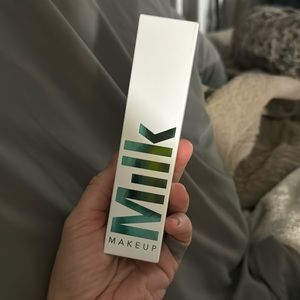 NIP milk make up hydro grip set 3.38